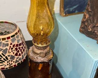 Vintage Amber Glass "The Last Supper" Oil Lamp