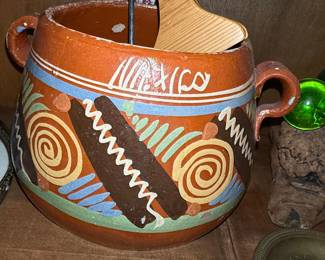 Vintage Tlaquepaque Mexican Pottery Bean Pot