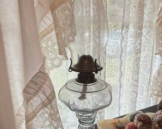 Glass Patterned Oil Lamp