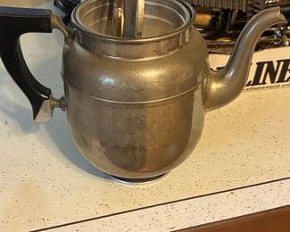 Universal Landers Frary & Clark Teapot