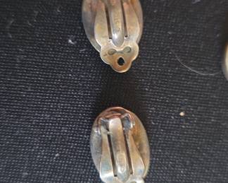 Vintage Scrimshaw Jewelry Set