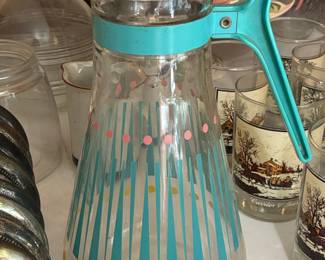 E-Z Por Corp Atomic Age Glass Juice Carafe with Turquoise Lid