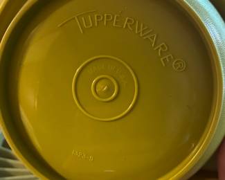 Vintage Tupperware Servalier Canister Set - Avocado Green