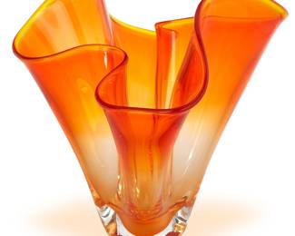 3168 A Chalet Artistic Glass handkerchief vase Third quarter 20th century Marked to underside: Chalet / CANADA Height 11 1/8 in., width 10 in., depth 9 1/2 in. Estimate: $300 - $500