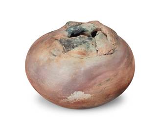 3371 A studio pottery vessel 1993 Ceramic and slip Signed indistinctly and dated: '93 Height 7 1/2 in., diameter 10 1/4 in. Estimate: $300 - $500