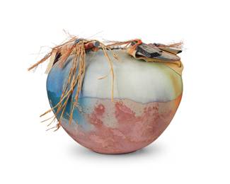 3134 Tony Evans (b. 1942) A studio pottery vessel, late 20th century Partially glazed ceramic, leather, fibers Signed and numbered to underside: Evans / 364 Height 11 1/2 in., diameter 14 1/2 in. Estimate: $300 - $500