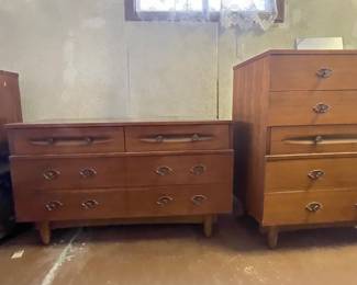 MCM set -#1 has mirror, not pictured