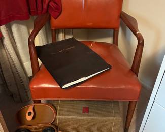 Vtg Chair
