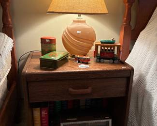 Wooden Nightstand, Vtg Lamp