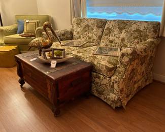 Vtg Sofa, Wooden Table