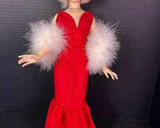 196 worlddollmarilynmonroedollinredgo