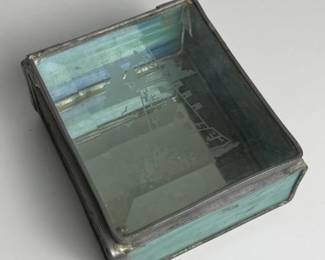 117 stainedglassandmirroredtrinketboxw