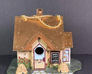 111 kathyhatchcollectionbeebalmbakesho