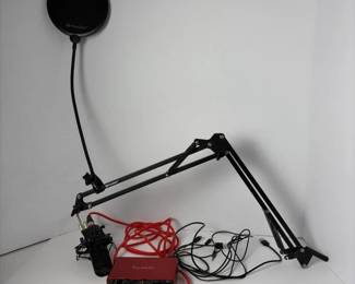 260 focusriteaudiointerfacewithstudiomi
