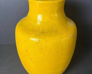 300 heavyvintageyellowglazedpotteryvase