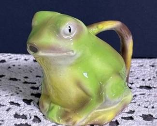 327 vintagetonywoodstudiofrogcreamer