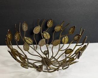 086 metalleafmotiffootedbowlinthemid