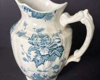027 bluefloraltransferwarepitcherbywink