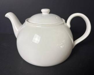 250 thresholdwhiteporcelainteapot