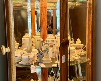 Lighted Curio