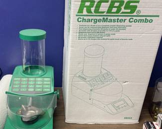 RCBS ChargeMaster Combo Powder Dispenser – White Cloud