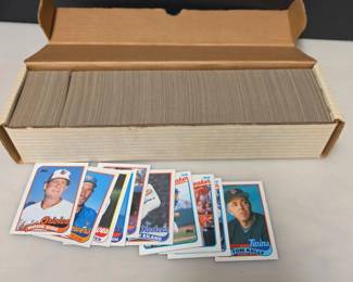 1989 Topps Baseball Card Set - Believed to be Complete