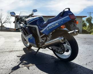 1989 Suzuki GSXR 1100 Slingshot, VIN# GV73A100322, Kilometers Showing On Odometer 9696