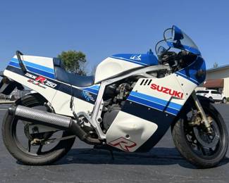 1985 Suzuki GSXR 750, VIN# GR71F104953, Kilometers Showing On Odometer 10359
