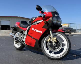 1986 Suzuki GSX-R750R Limited Edition, Vin# GR71G100175, Kilometers Showing On Odometer 18776