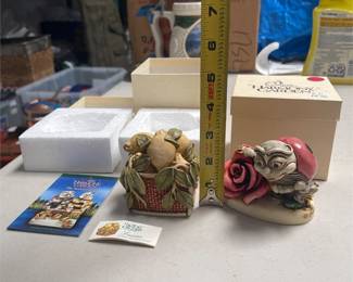Harmony Kingdom Lemon HG4LE Box and Byron’s Lonely Hearts Club RW99LB (3/3)