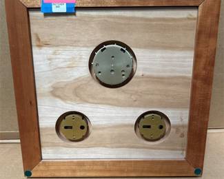 Wood-Framed Wall-Mounted Analog Weather Station (2/2)