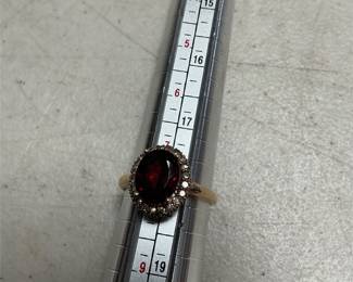 14k Gold Oval Dark-Red Stone Halo Ring, Size 8 (4/5)