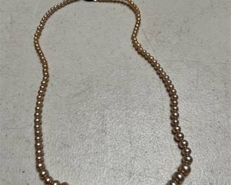 Graduated Pearl Necklace with Sterling Silver Openwork Clasp (2/5)