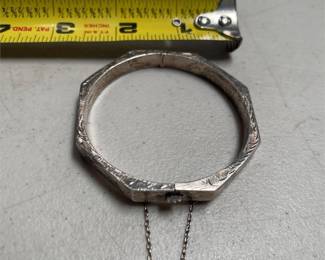 Sterling Silver Octagonal Hinged Bangle Bracelet, Marked 925 (5/5)