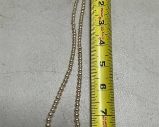Richelieu Graduated Faux Pearl Necklace with Sterling Silver Clasp (4/5)