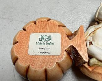 Harmony Kingdom Pumpkinfest TJEVPU98 Box Figurine by David Lawrence, Box (3/5)