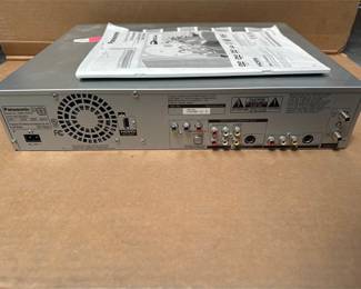 Panasonic DIGA DMR-ES45V DVD Recorder/VHS VCR (4/4)