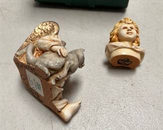 Harmony Kingdom Adoree Angel and Cat Box ANSE03, Signed Best Wishes, Box (2/5)