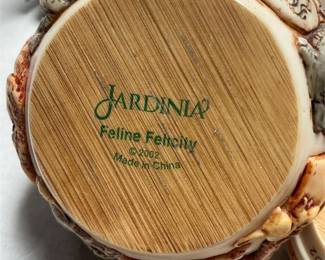Jardinia Feline Felicity Lidded Jar by Martin Perry Studios, ©2002, with Box (3/5)
