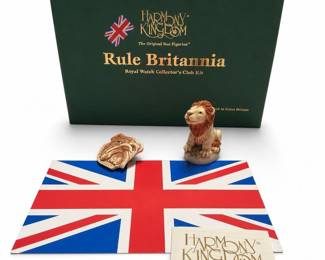 Harmony Kingdom Rule Britannia Lion Box Figurine and Bulldog Pin
