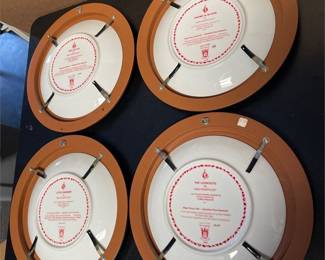 Fairmont Gnomes Four Seasons Framed Porcelain Collector Plates (4/4)