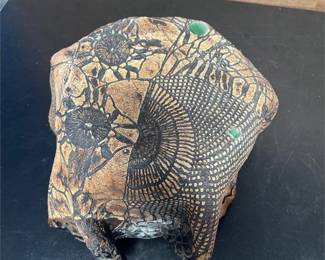 Ceramic Ruffled Bowl with Rosette and Mesh Texture (3/4)