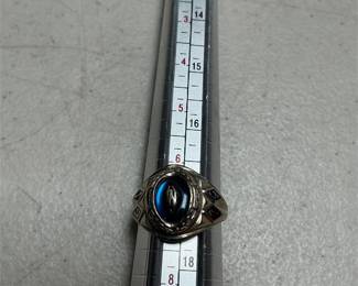 10k White Gold Class Ring with Oval Blue Stone, Size 7 (3/4)