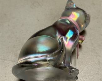 Iridescent Glass Seated Cat Figurine with Pink Ribbon (2/5)