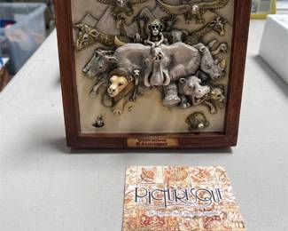Harmony Kingdom Picturesque “Storm Brewing” Relief Tile by Peter Calvesbert (2/3)