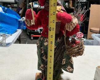 Deborah Muller Winters Workshop Christmas Cat Figure (5/5)