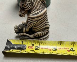 Harmony Kingdom Driver's Seat TJZE Zebra Box Figurine, Peter Calvesbert, Box (5/5)