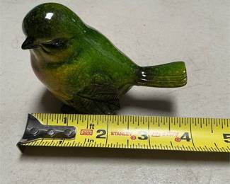 Green and Yellow Bird Figurine with Leaf-Shaped Wings (4/4)