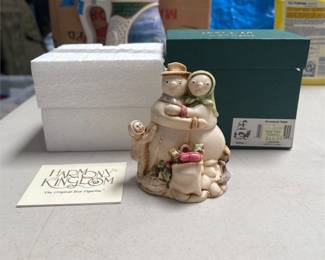 Harmony Kingdom Snowdonia Fields TJSESN99 Snowman Box Figurine, Box (2/4)
