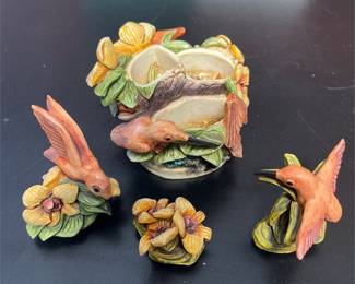 Harmony Kingdom Jewels of the Wild TJLEW99S Hummingbird Box Figurine (2/2)